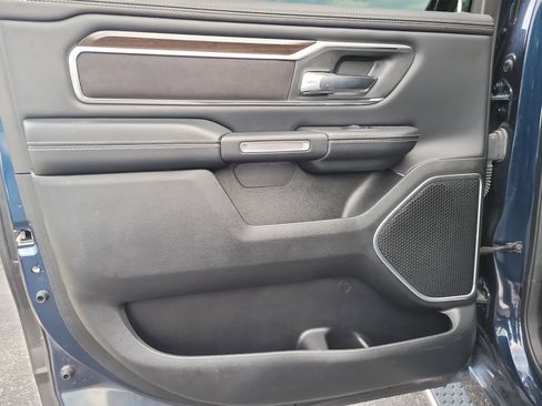 Used 2022 RAM 1500 Laramie RWD image 11