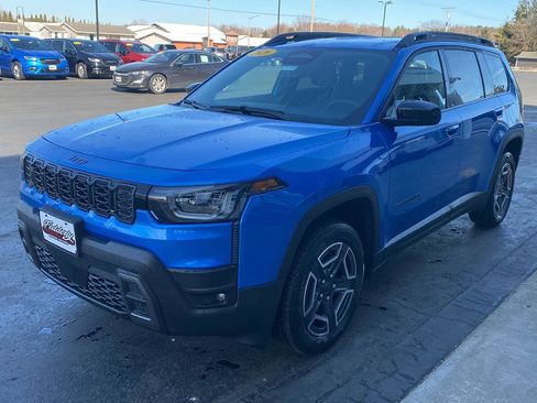 New 2026 Jeep Cherokee Laredo image 3