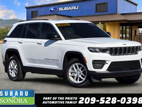 Used 2024 Jeep Grand Cherokee Laredo X AWD/4WD image 1