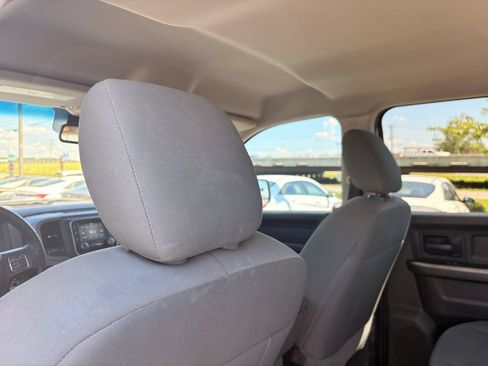 Used 2015 RAM 1500 Express RWD image 24