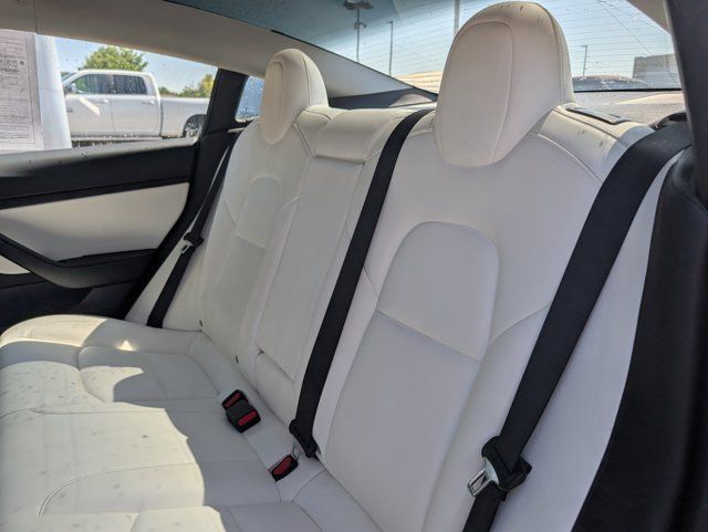 Used 2021 Tesla Model 3 Standard Range Plus RWD image 9