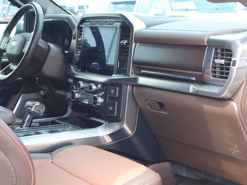 Certified 2022 Ford F150 King Ranch w/ Equipment Group 601A High image 37