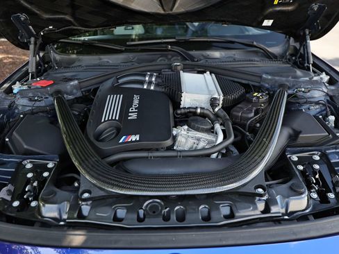 Used 2018 BMW M3 CS w/ Executive Package RWD image 28