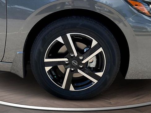 New 2025 Nissan Sentra SV image 11