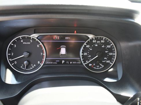 Used 2026 Nissan Rogue SV AWD/4WD image 31