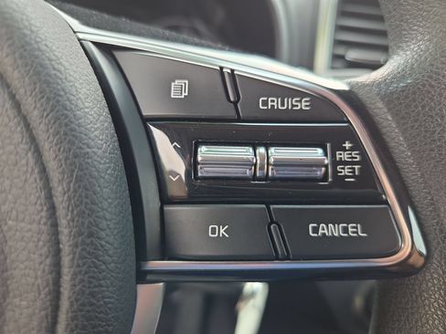 Used 2020 Kia Sportage LX FWD image 26