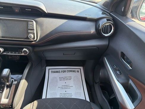 Used 2020 Nissan Kicks SR FWD image 20