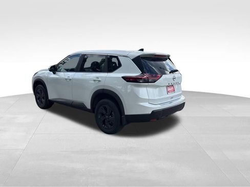 New 2026 Nissan Rogue SV FWD image 2