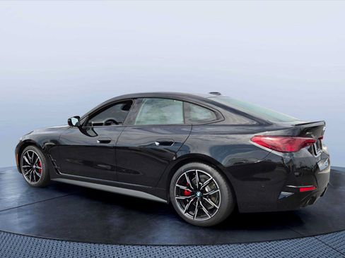 New 2026 BMW 430i xDrive w/ M Sport Package AWD/4WD image 4