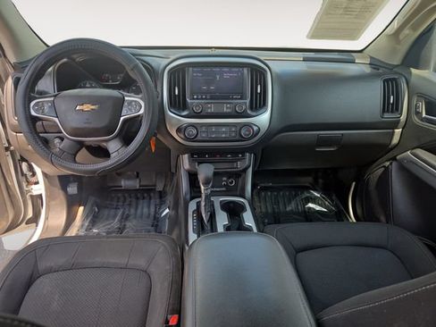 Used 2022 Chevrolet Colorado LT w/ Fleet Safety Package AWD/4WD image 10