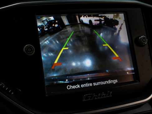 Used 2016 Maserati Ghibli image 25