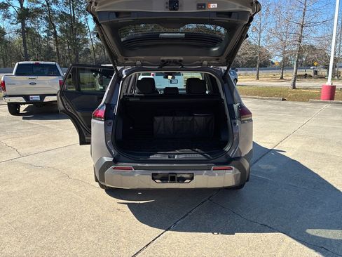 New 2026 Toyota RAV4 FWD image 32