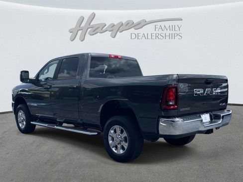 Used 2025 RAM 2500 Big Horn AWD/4WD image 8