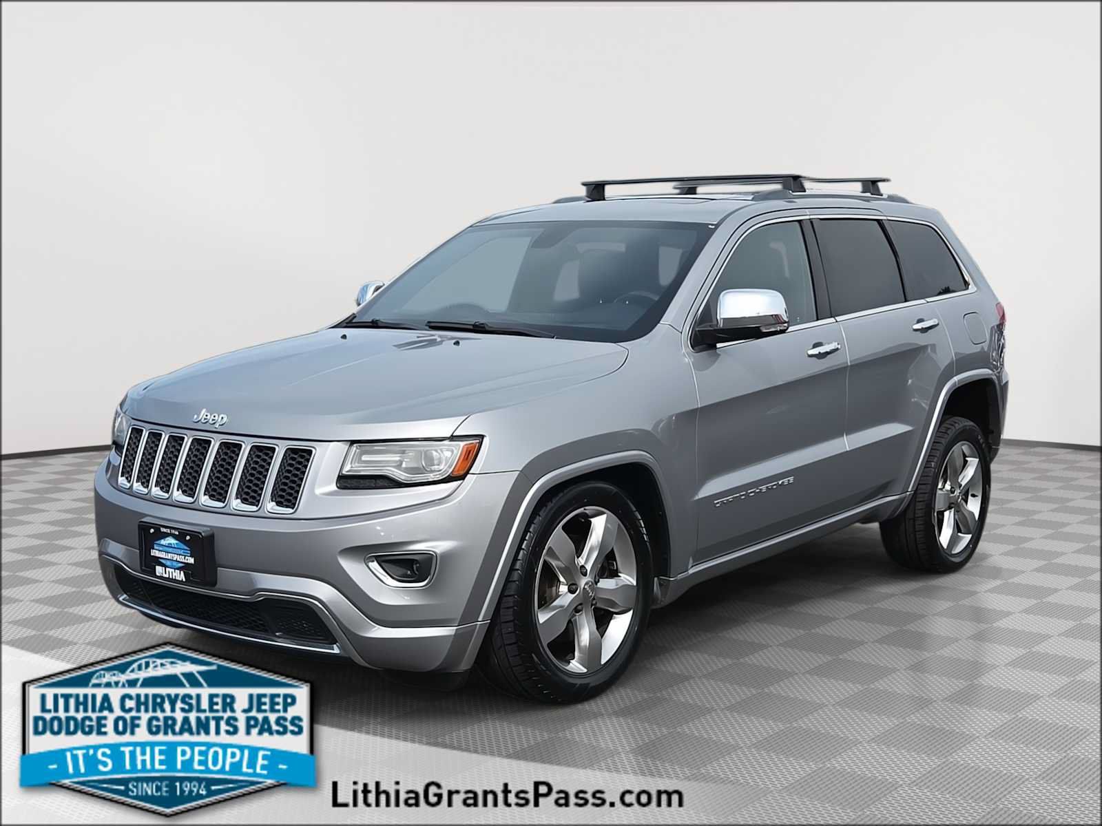 Used 2014 Jeep Grand Cherokee Overland AWD/4WD image 1
