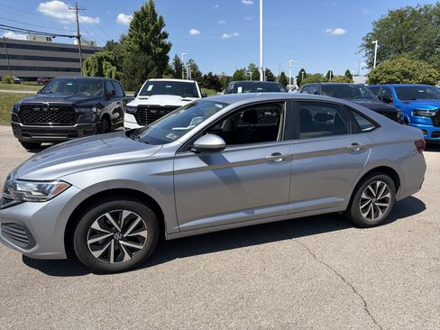 Used 2024 Volkswagen Jetta S FWD image 6