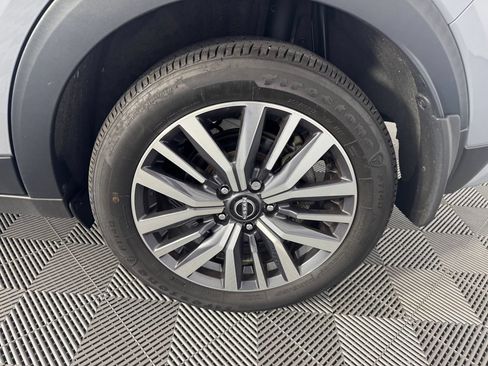 Used 2024 Nissan Kicks SV FWD image 13