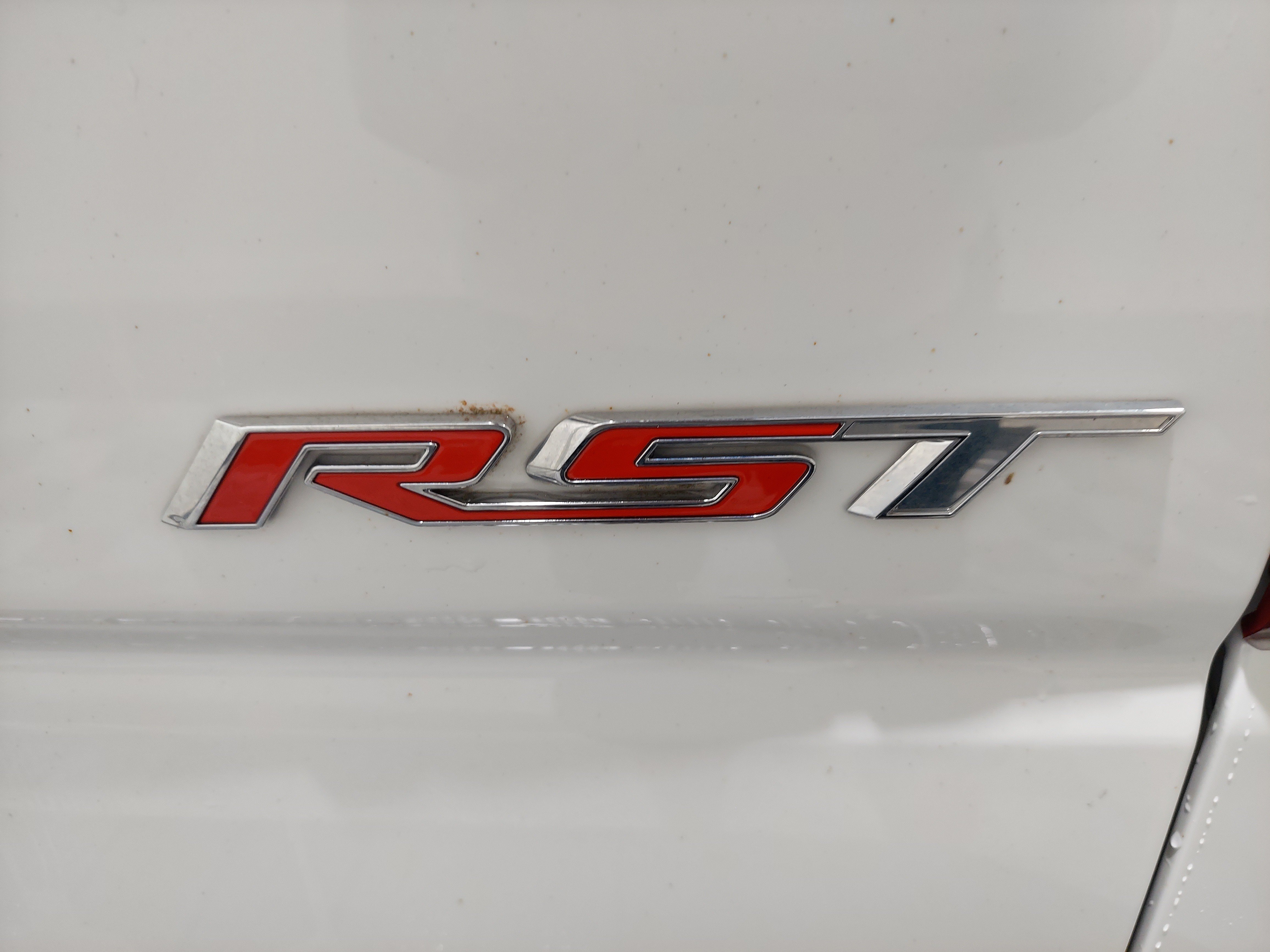 Used 2024 Chevrolet Silverado 1500 RST AWD/4WD image 5