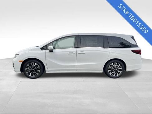 New 2026 Honda Odyssey Elite image 4