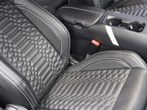 Used 2020 Ford Mustang Shelby GT500 w/ Technology Package RWD image 42