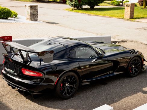 Used 2017 Dodge Viper GTC w/ ACR Package RWD image 35