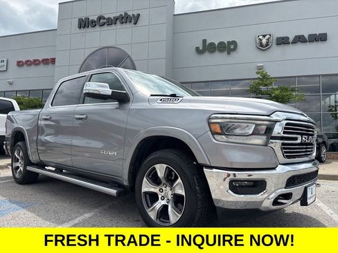 Used 2019 RAM 1500 Laramie AWD/4WD image 1