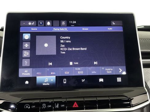 Used 2024 Jeep Compass Latitude image 19