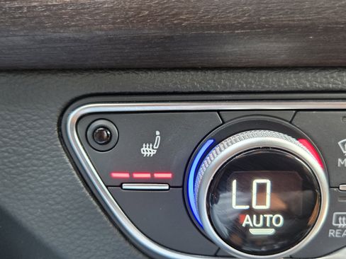 Used 2024 Audi Q5 2.0T Premium AWD/4WD image 20