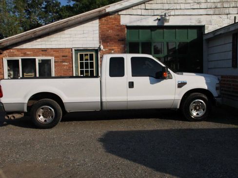 Used 2008 Ford F250 XLT RWD image 11