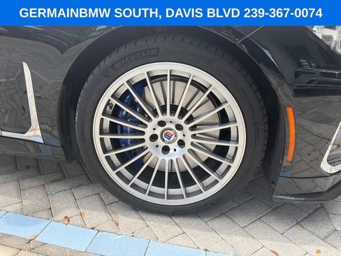 Used 2022 BMW ALPINA B7 xDrive AWD/4WD image 7