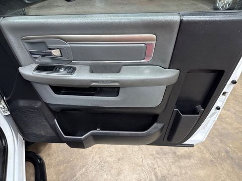 Used 2017 RAM 5500 Tradesman w/ Power & Remote Entry Group image 22