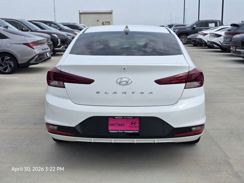 Used 2020 Hyundai Elantra Value Edition w/ Cargo Package (C1) FWD image 7