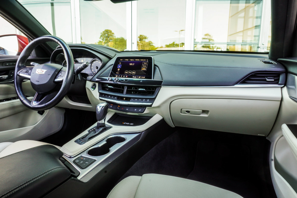 Used 2021 Cadillac CT4 Premium Luxury RWD image 19