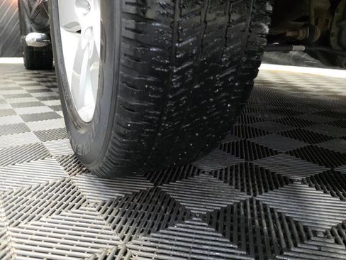 Used 2012 RAM 1500 Express image 29