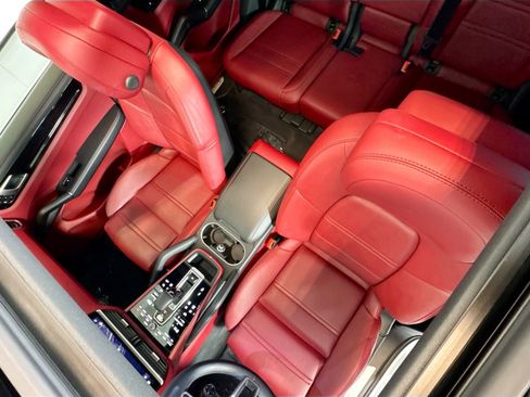 Used 2022 Porsche Cayenne S image 20