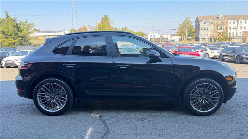 Used 2018 Porsche Macan S AWD/4WD image 5