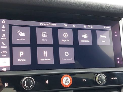 Certified 2023 Porsche Macan Turbo image 24