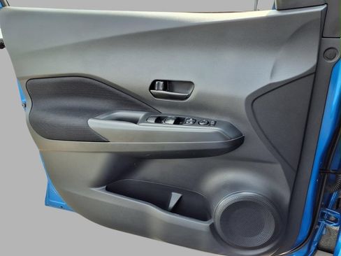 Used 2025 Nissan Kicks Play S FWD image 19
