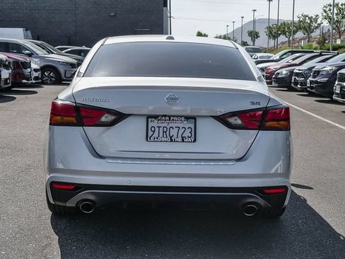 Used 2022 Nissan Altima 2.5 SR FWD image 6