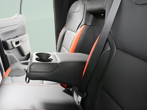 New 2025 Ford Ranger Raptor image 25