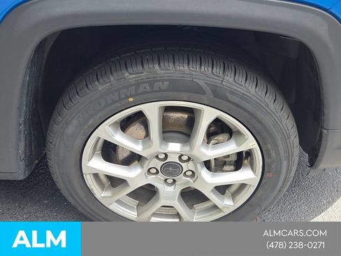 Used 2025 Jeep Compass Limited AWD/4WD image 19
