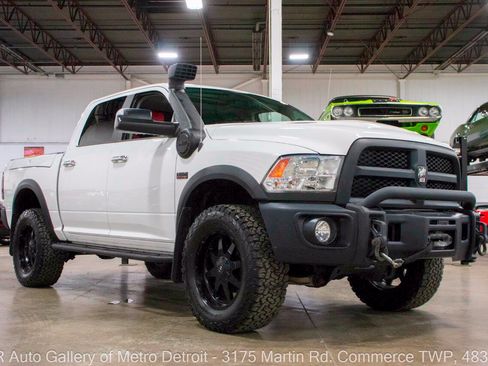 Used 2017 RAM 1500 Big Horn AWD/4WD image 10