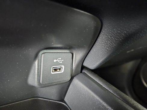 Certified 2023 Honda HR-V LX image 25