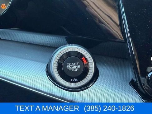 Used 2023 Jeep Grand Wagoneer Series III image 18