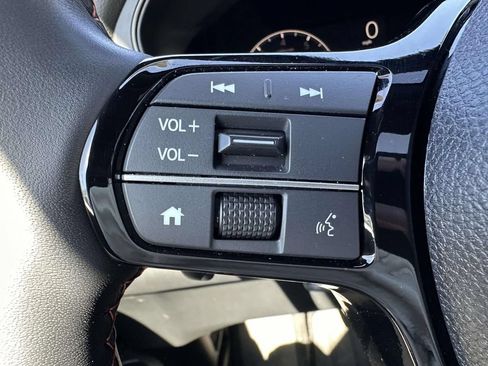 Certified 2025 Honda Pilot TrailSport image 19