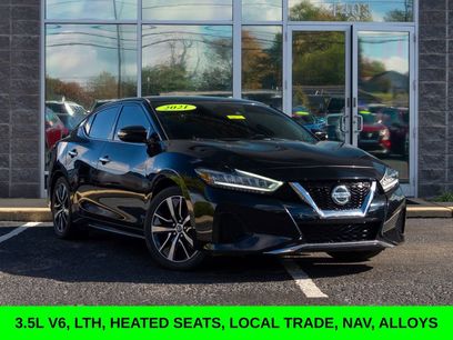 Used 2021 Nissan Maxima 3.5 SV w/ Floor Mat Group