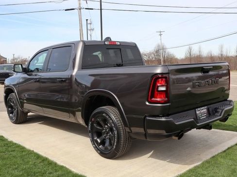 New 2026 RAM 1500 Big Horn AWD/4WD image 16