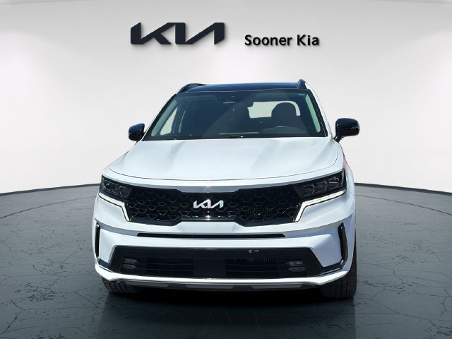 Used 2023 Kia Sorento SX AWD/4WD image 2