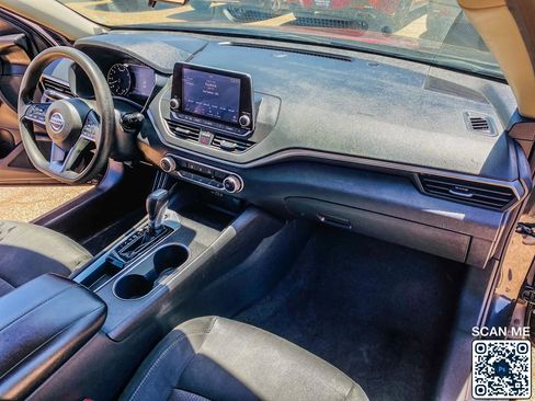 Used 2022 Nissan Altima 2.5 SV FWD image 30