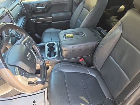 Certified 2019 Chevrolet Silverado 1500 RST image 26