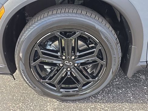 New 2026 INFINITI QX60 Sport image 7